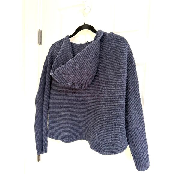 VINCE Navy Hooded Cropped Womens Sweater Sz Small - Picture 4 of 10